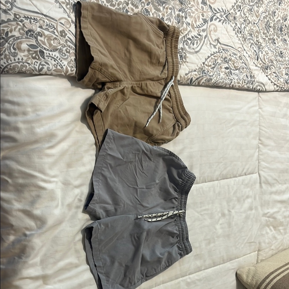 Class Club Kids Shorts in Tan and Gray
